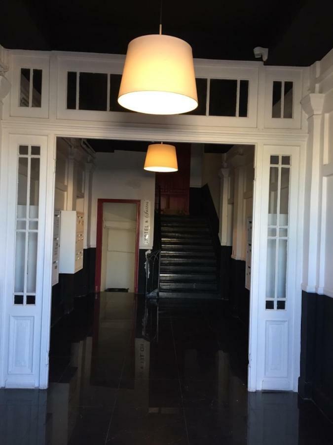 Apartment On Place Massena Nice Exterior foto