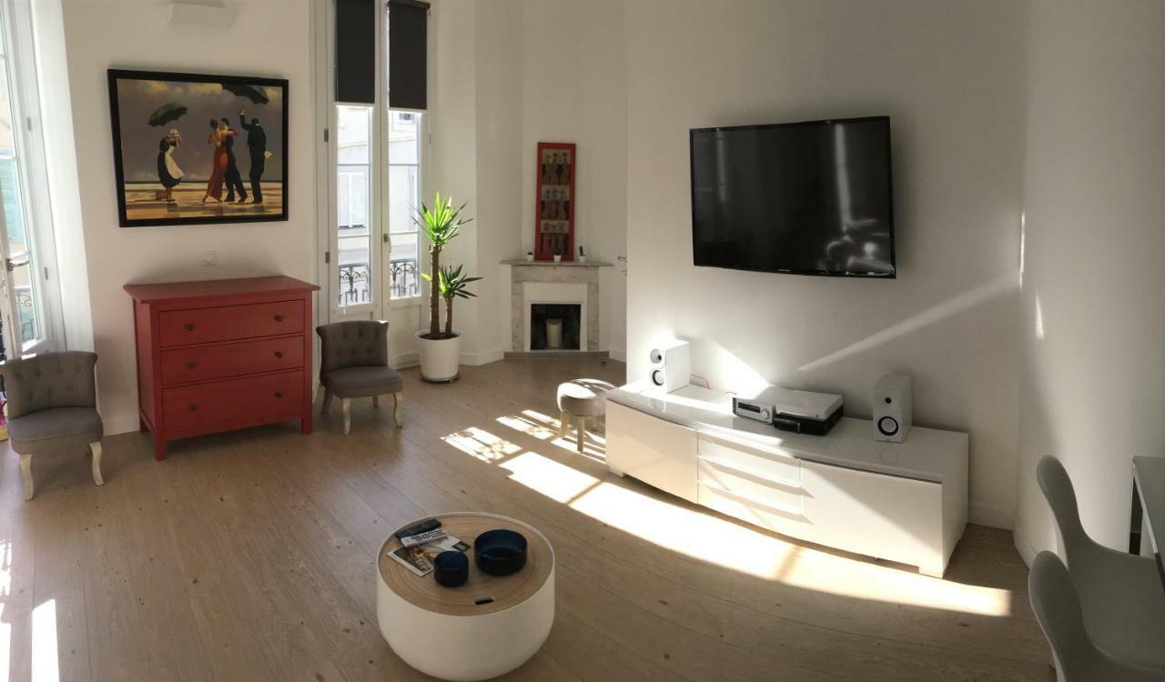Apartment On Place Massena Nice Exterior foto